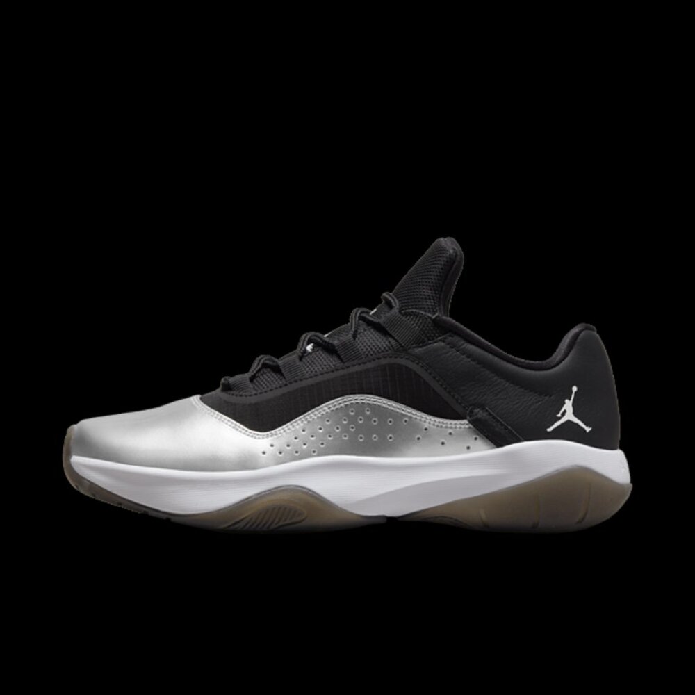 Nike Woman Air Jordan 11 CMFT Low Size 9: Blk/Silver/white DV2629-001. NEW BOXED